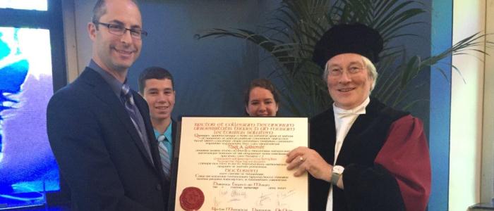 Dr Goldszmidt accepts his PhD